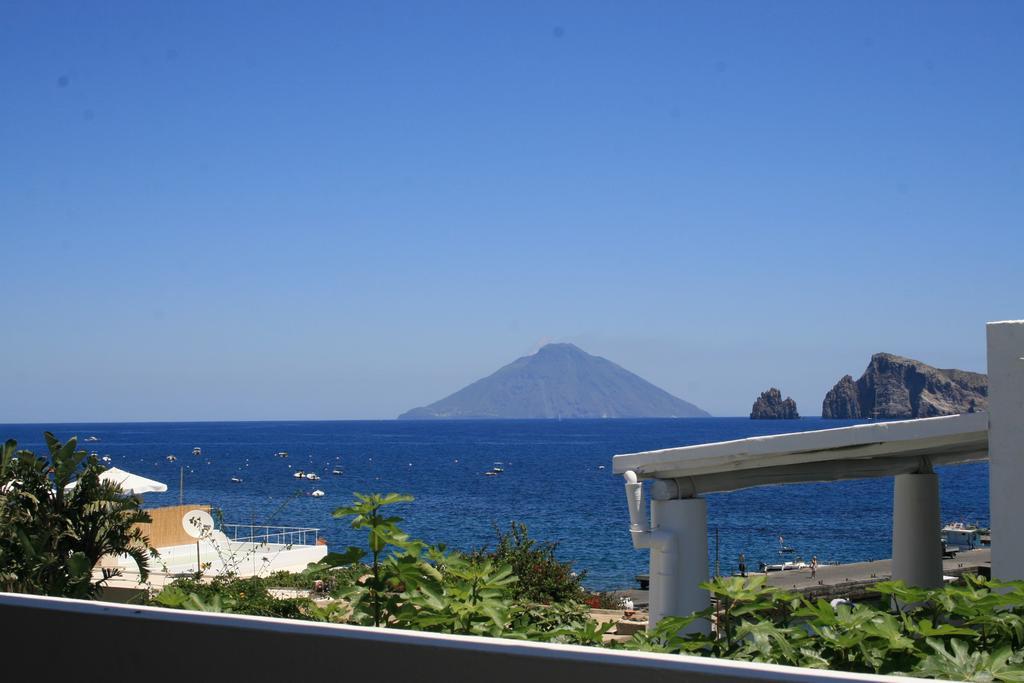 Hotel Tesoriero Panarea Exteriör bild